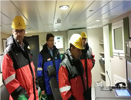 مدیرعامل کشتیرانی از کشتی سازی اولستن نروژ بازدید کرد