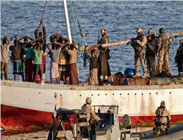 حمله دزدان دریایی به نفتکش ژاپنی