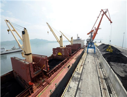 چین کشتی حامل زغال سنگ کره شمالی را نپذیرفت