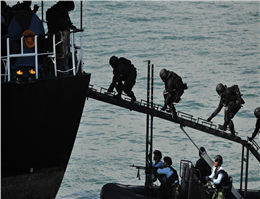 وضعیت امنیت دریایی در نیمۀ نخست سال 2016