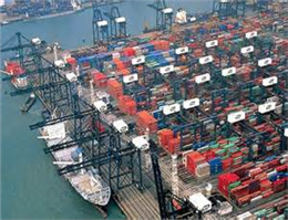 Container throughput in Hong Kong port slides further