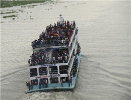 برخورد دو کشتی در بنگلادش