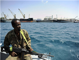 جوانان سومالی بدنبال حل معضل دزدی دریایی