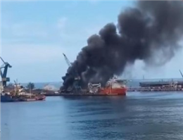 آتش سوزی در کشتی سازی مکزیک 