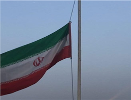 پرچم ایران در بندرخرمشهر نیمه افراشته شد 