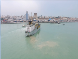 عملیات لایروبی کانال دسترسی بندر بوشهر آغاز شد