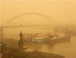 گرد و خاک بار دیگر آسمان استان خوزستان را پوشاند 
