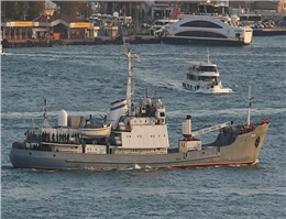 برخورد ناوچه روسیه با کشتی باری ترکیه
