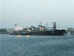 توقیف نفتکش قبرسی در آبهای سنگاپور