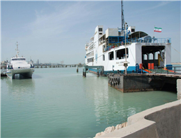 آغاز به کار بزرگترین تور دریایی نوروزی در بوشهر از سوی کشتیرانی والفجر