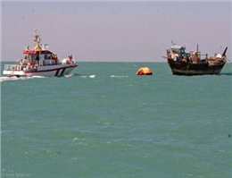 ملوانان لنج غرق شده در کویت و عربستان نجات یافتند