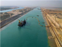 Suez Canal Revenues Rise to $5.3 Bln