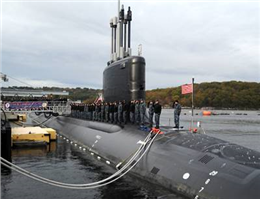 جدیدترین زیردریایی نظامی آمریکا به آب انداخته شد 