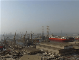تعمیر همزمان 40 کشتی در دبی