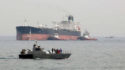 نجات نفتکش ایرانی از حمله دزدان دریایی