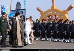 حضور فرماندهی معظم کل قوا در دانشگاه امام خمینی نوشهر