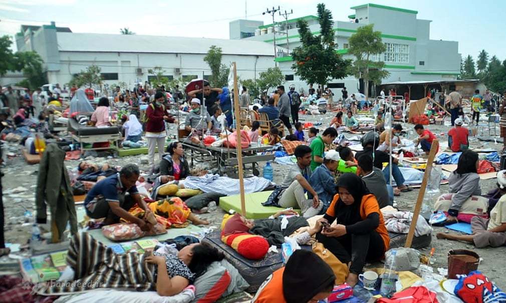 سونامی اندونزی جان قریب به یک میلیون نفر را گرفت