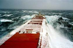 افت نرخ چارتر، عامل اختلال در بازار کشتیرانی