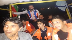 سرنشینان یک قایق تفریحی در خرمشهر نجات یافتند