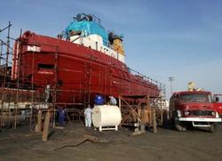 تعمیر شناور‌های دریایی بندر چابهار توسط متخصصان داخلی/ انجام عملیات تعمیر اساسی ۳ فروند شناور