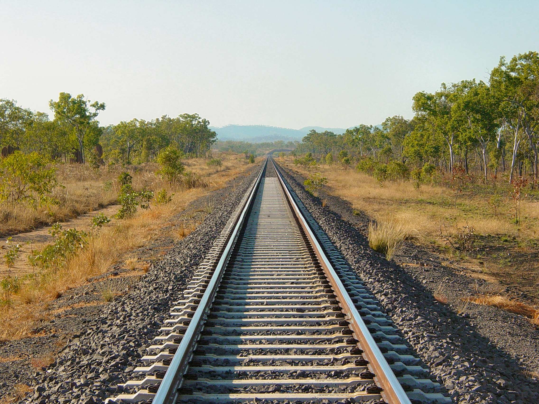 بنیاد مستضعفان سرمایه گذار پروژه اتصال خط آهن منطقه آزاد اروند به بندر بصره
