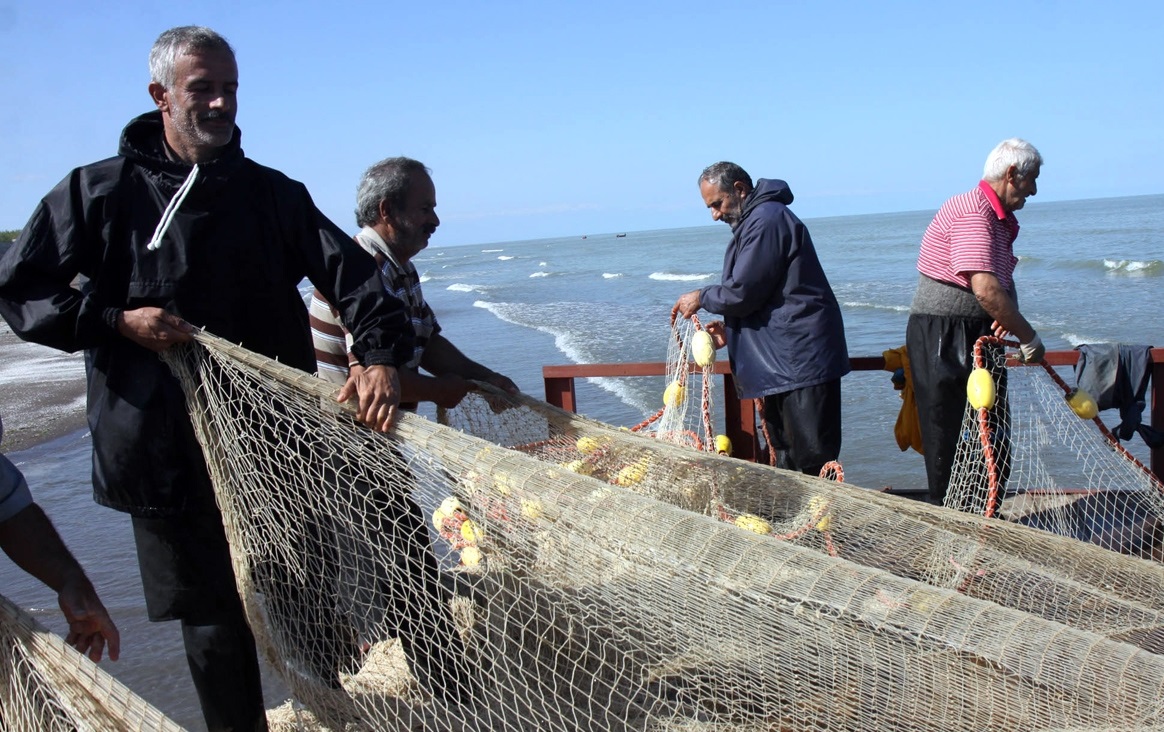 صید ماهیان استخوانی دریای خزر با ۱۰ هزار صیاد آغاز شد