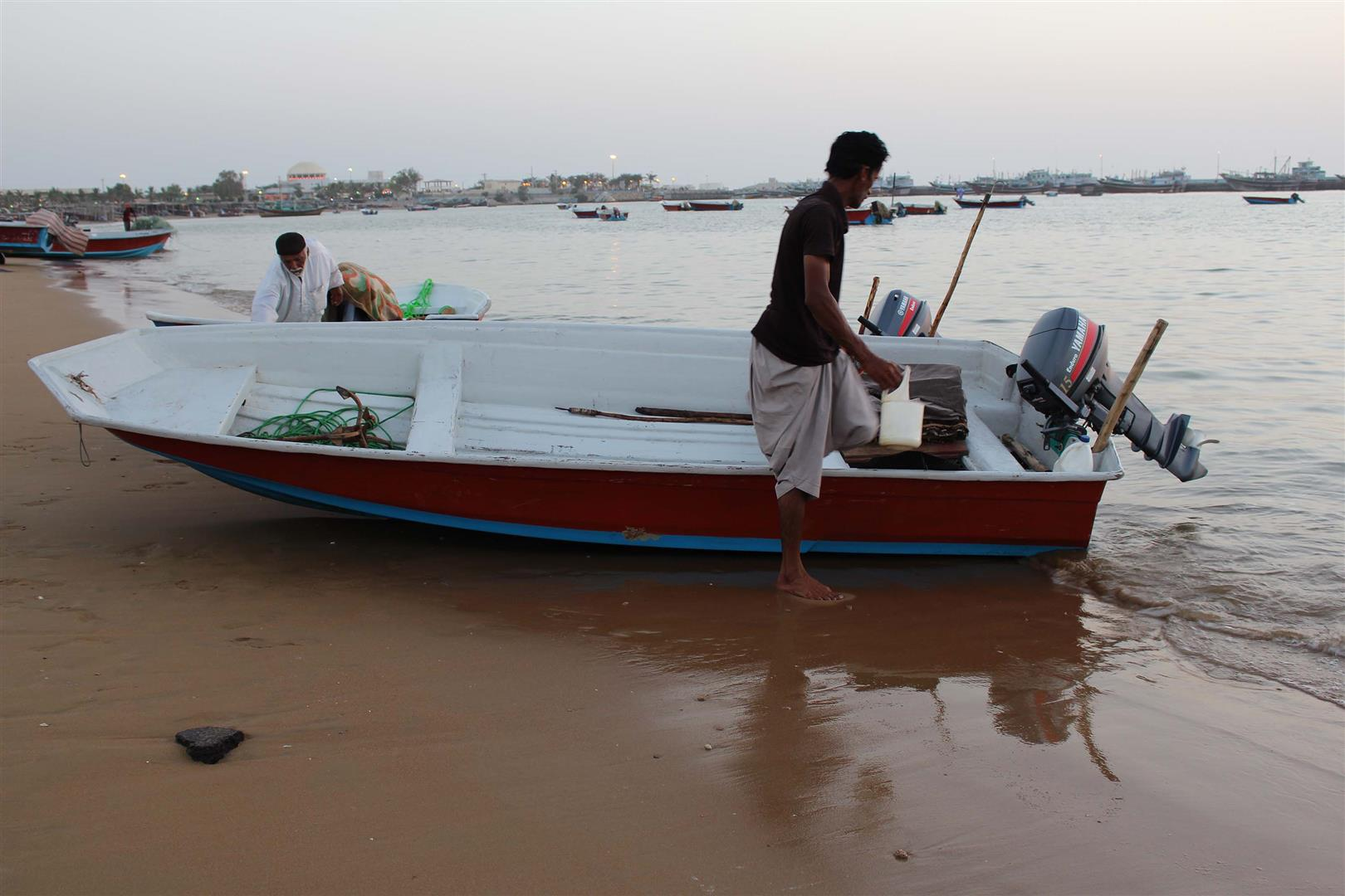 قایق‌های بدون مجوز استان بوشهر ثبت و ساماندهی می‌شود