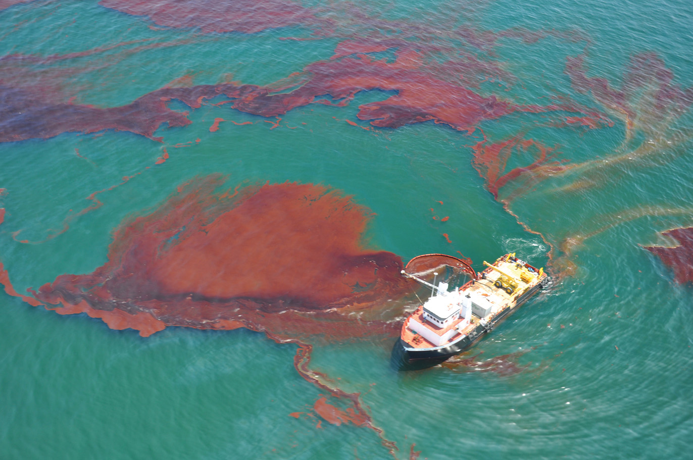 نحوه برآورد خسارات آلودگی نفتی در دریا‌های کشور تصویب شد