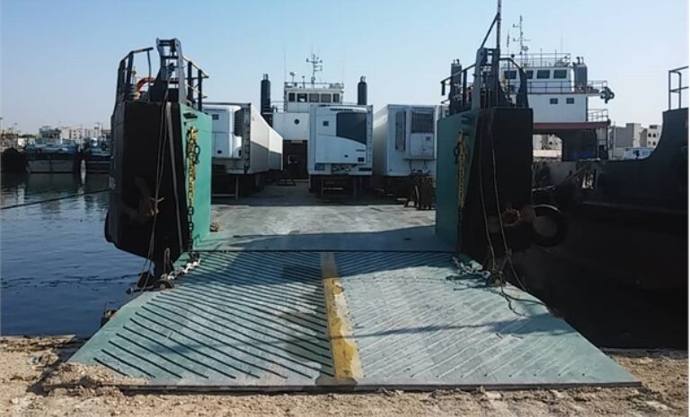خط کشتیرانی کانتینری گناوه - کویت راه‌اندازی شد