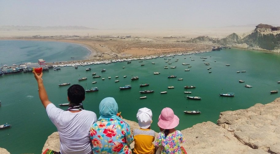 تهیه تقویم برنامه‌های جامع گردشگری در نوار ساحلی عمان