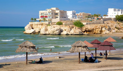 آغاز توسعه زیرساخت‌های گردشگری در سواحل عمان