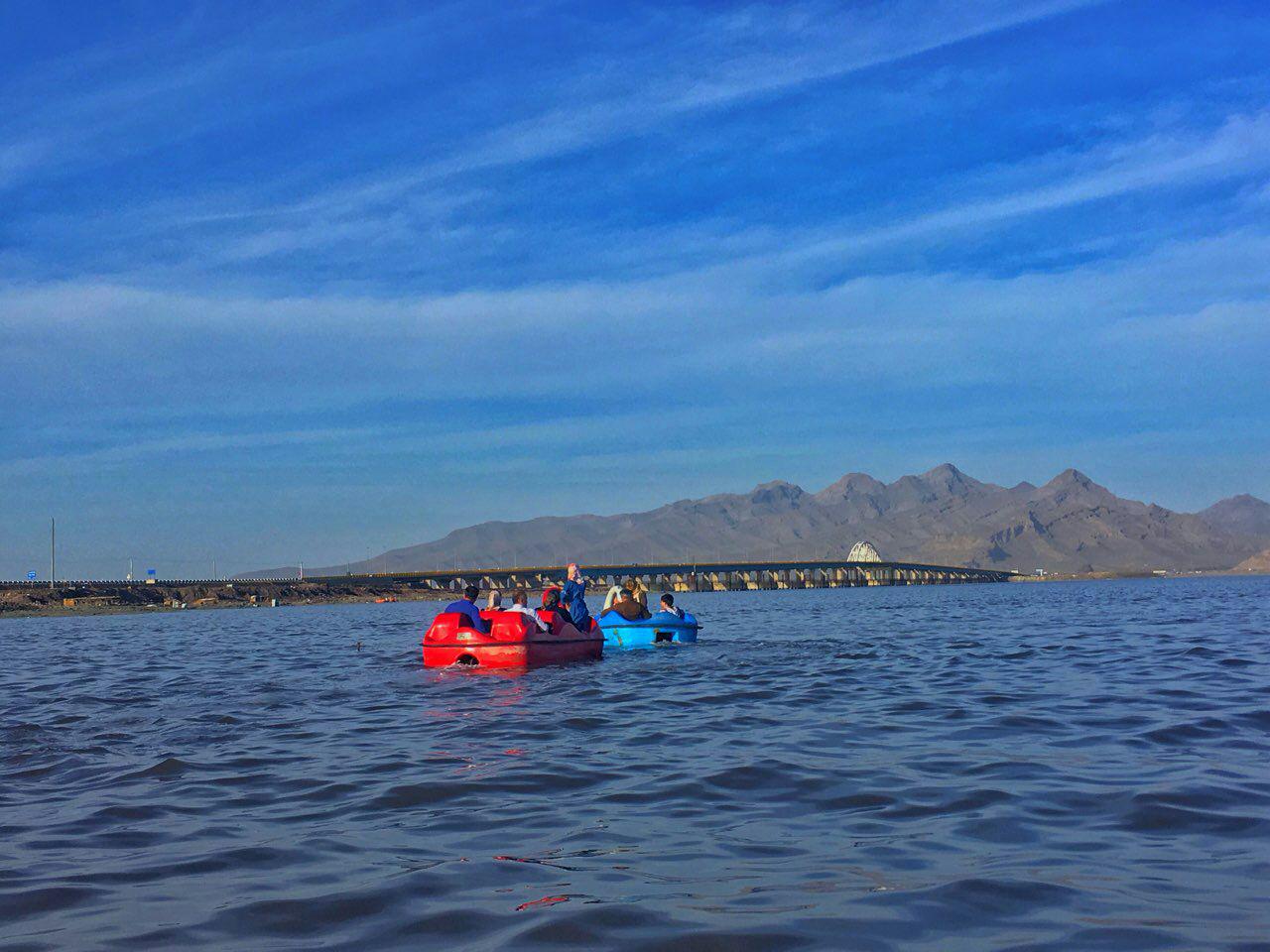 توسعه سرمایه گذاری در سواحل دریاچه ارومیه / گردشگری دریاچه ارومیه جان دوباره گرفته است