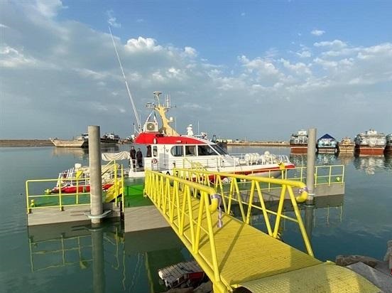 امکان پهلوگیری شناور‌ها در جزیره ابوموسی فراهم شد