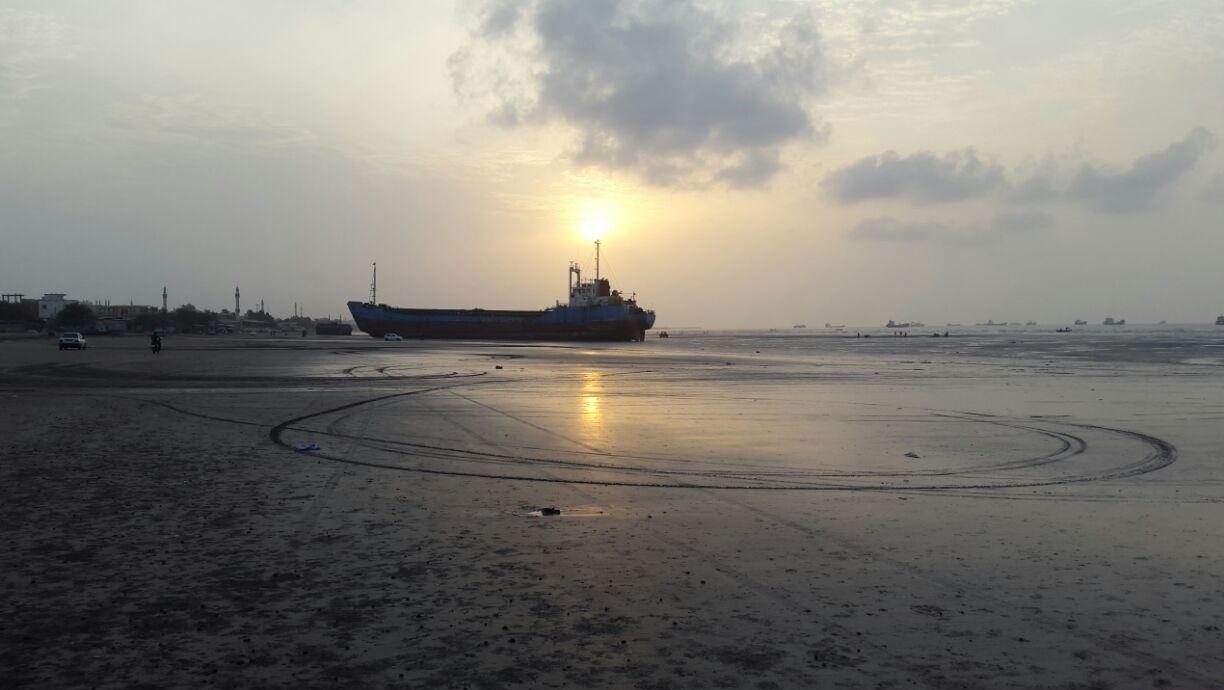طرح مقابله با آلودگی دریا در استان بوشهر تصویب و اجرا شود