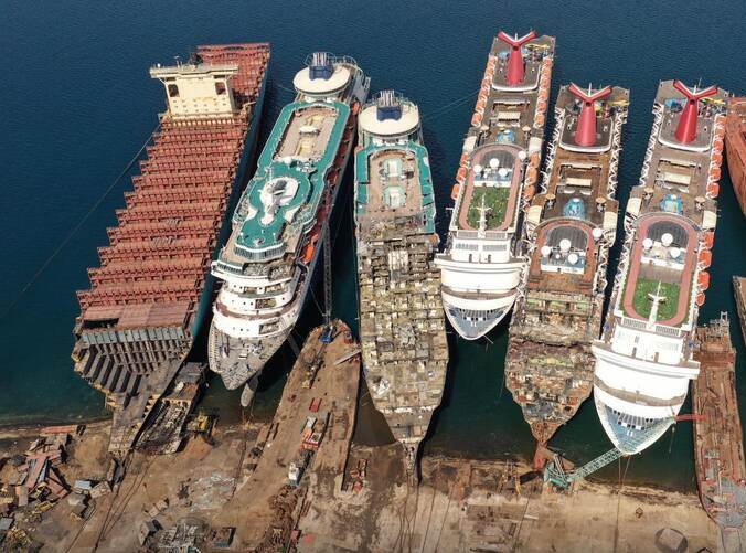 کرونا و وضعیت کشتی‌های تفریحی در ترکیه(+ عکس)