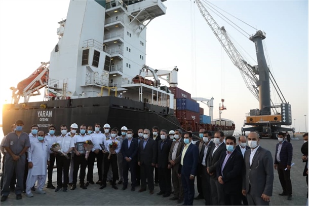 پهلودهی دهمین کشتی حامل گندم اهدایی هند به افغانستان در بندر چابهار
