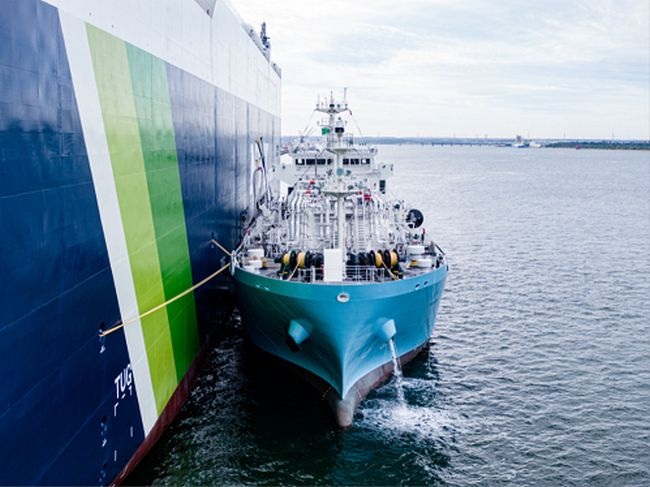 پیشتازی ژاپن در عرضۀ کشتی به کشتی گاز LNG