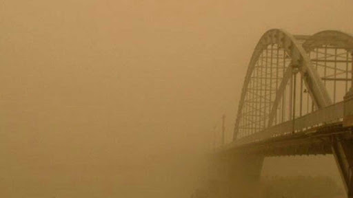 مناطق ساحلی خوزستان در تیررس تودۀ گرد و خاک از کویت