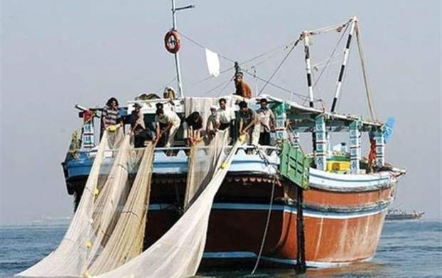 فعالیت بیش از سه هزار فروند شناور غیرمجاز در مناطق ساحلی خوزستان