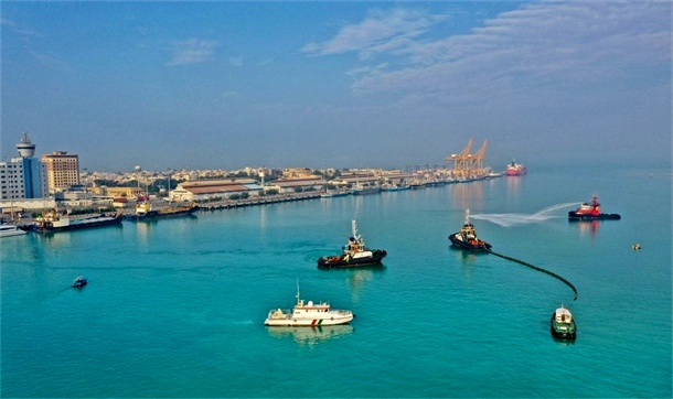 ساخت پارک ساحلی در بندر محمد عامری/کلنگ زنی پروژ‌های توریسم دریایی بوشهر در ایام دهه فجر