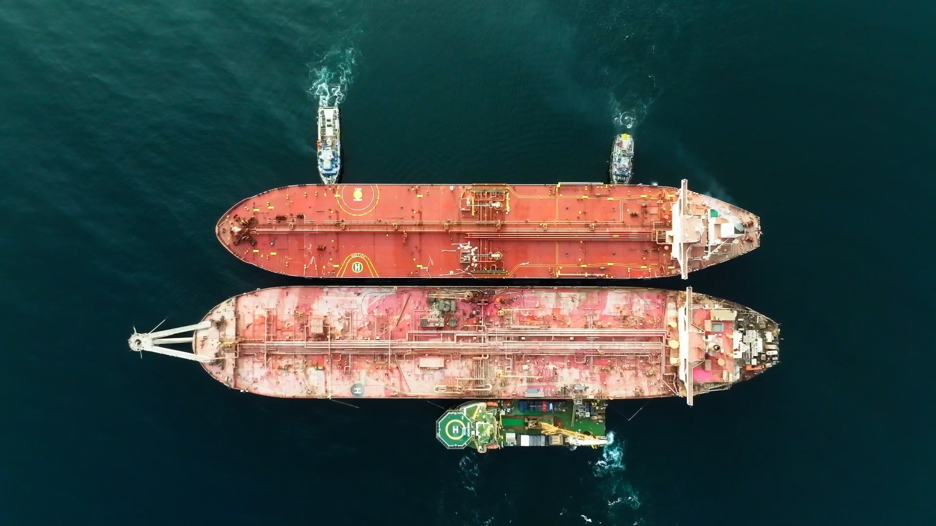 تأثیر تنش‌های دریای سرخ بر بازار نفت اروپا