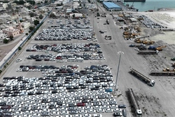رکورد ترانزیت خودرو در بنادر و دریانوردی بندرلنگه شکسته شد/ جابه‌جایی بیش از ۳۷ هزار خودرو