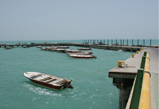 ممنوعیت فعالیت شناور‌ها در بندر بحرکان هندیجان
