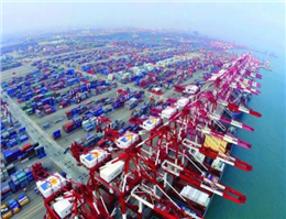 Chinese Ports Grow Strongly as Economy Shows Signs of ImprovementS