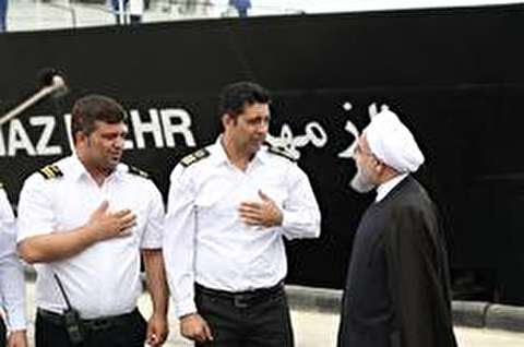 The president visits Nazmehr ship crews