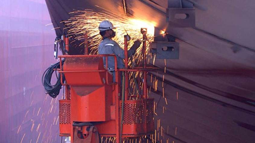 HHI signs tanker orders worth $229m