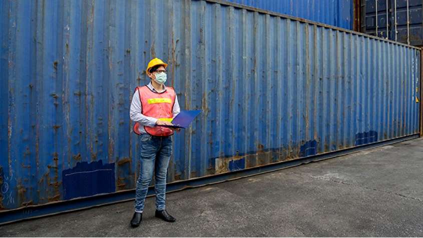 Coronavirus: Governments must let shipping keep on shipping