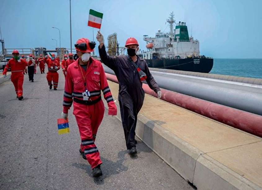 Iran gas tankers arrive at Venezuela