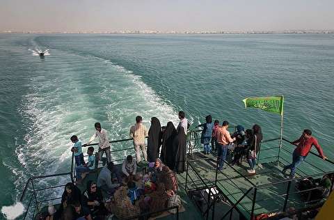 3500 نفر به اردوی راهیان نور دریایی خارگ اعزام شدند