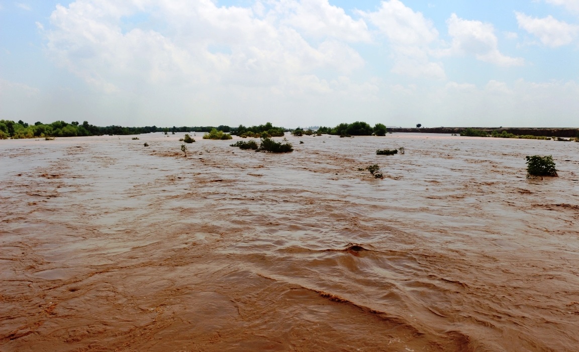 کاهش جریان رودخانه کارون